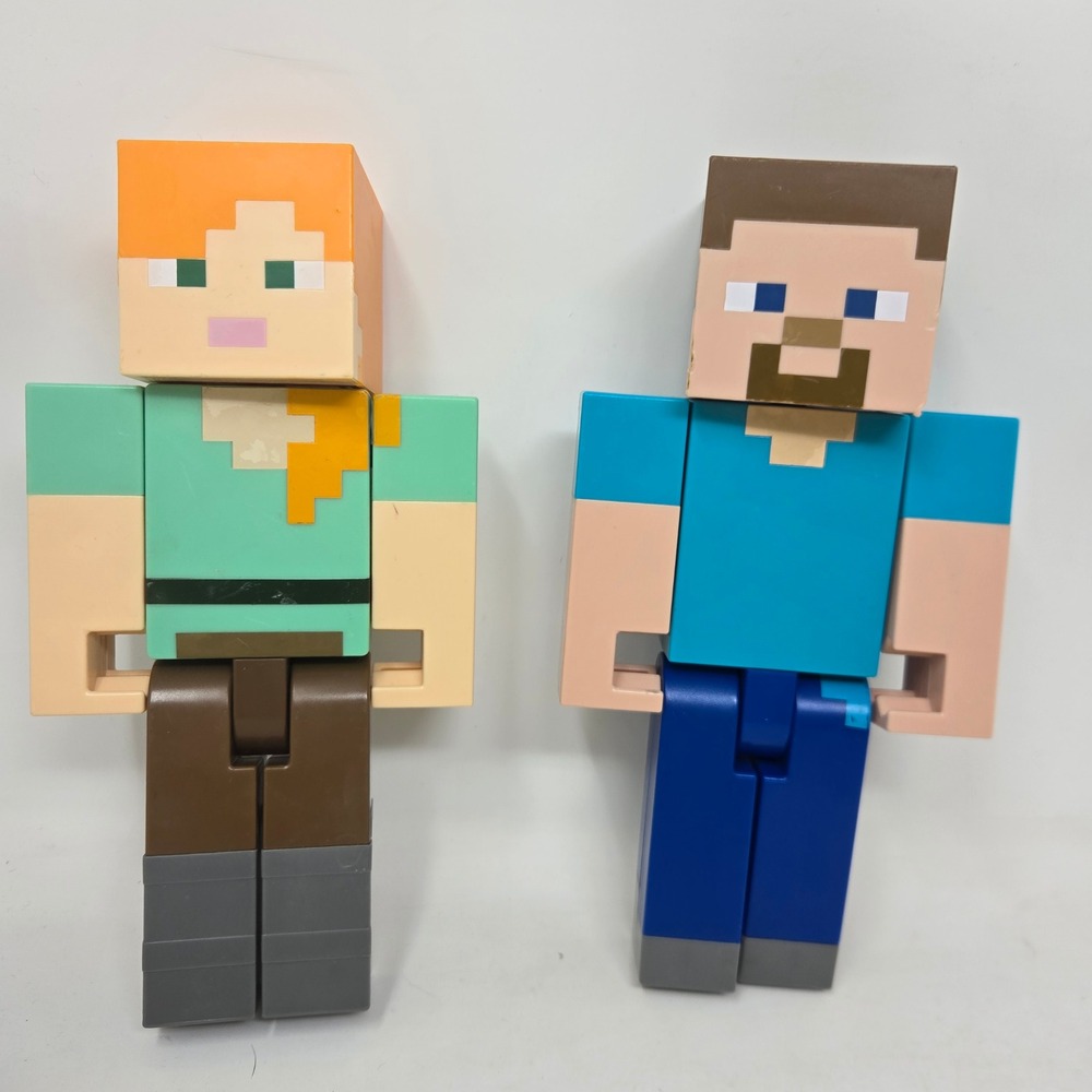 Minecraft Steve and Alex Large Action Figure Set 8.5 Inch Mattel 23870B 30570B